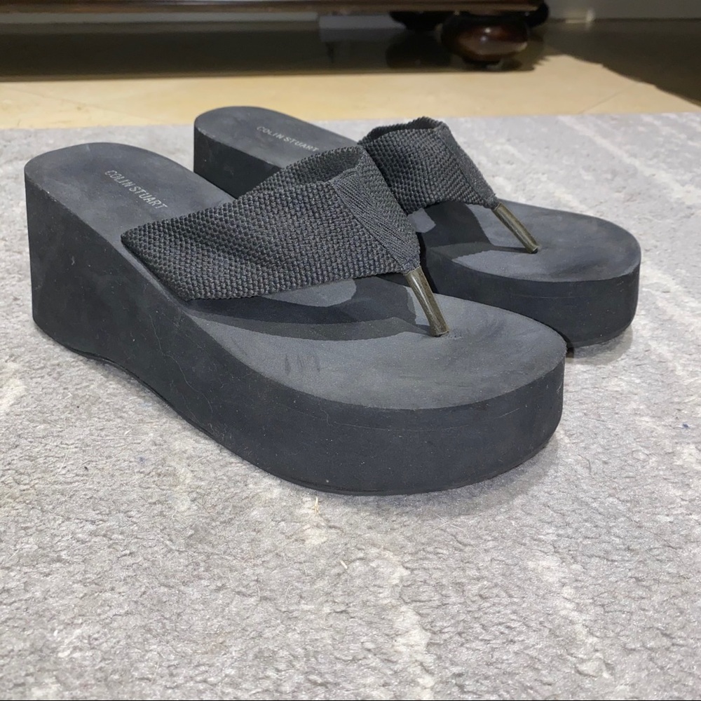 Beach sandals